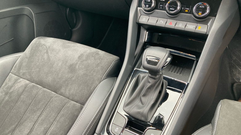 Skoda Karoq 1.5 TSI SE L 5dr DSG Petrol Estate